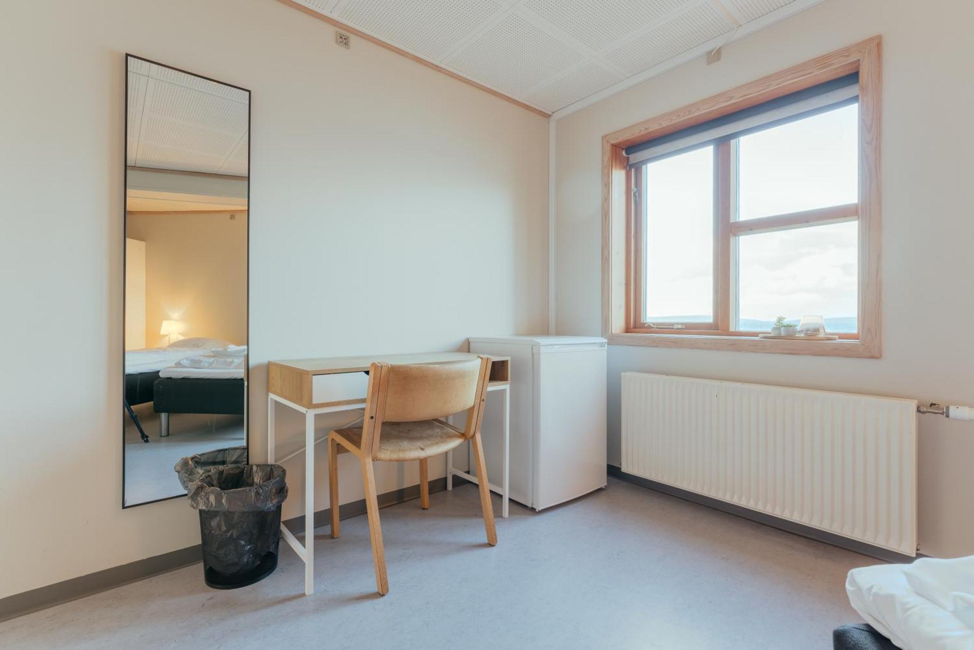 A Tromini Guesthouse Tórshavn Exteriör bild