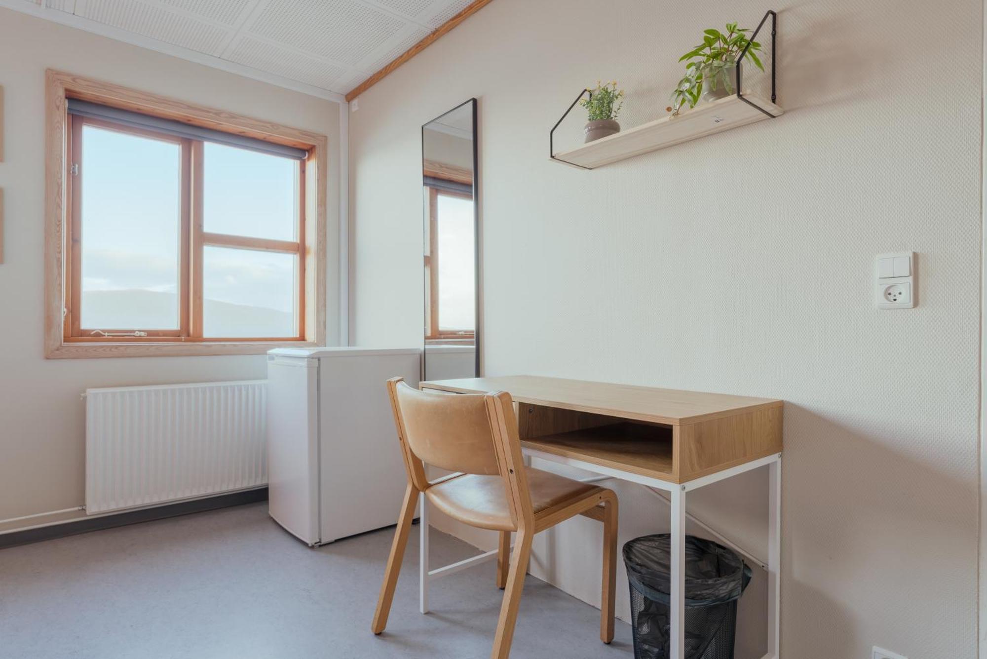 A Tromini Guesthouse Tórshavn Exteriör bild
